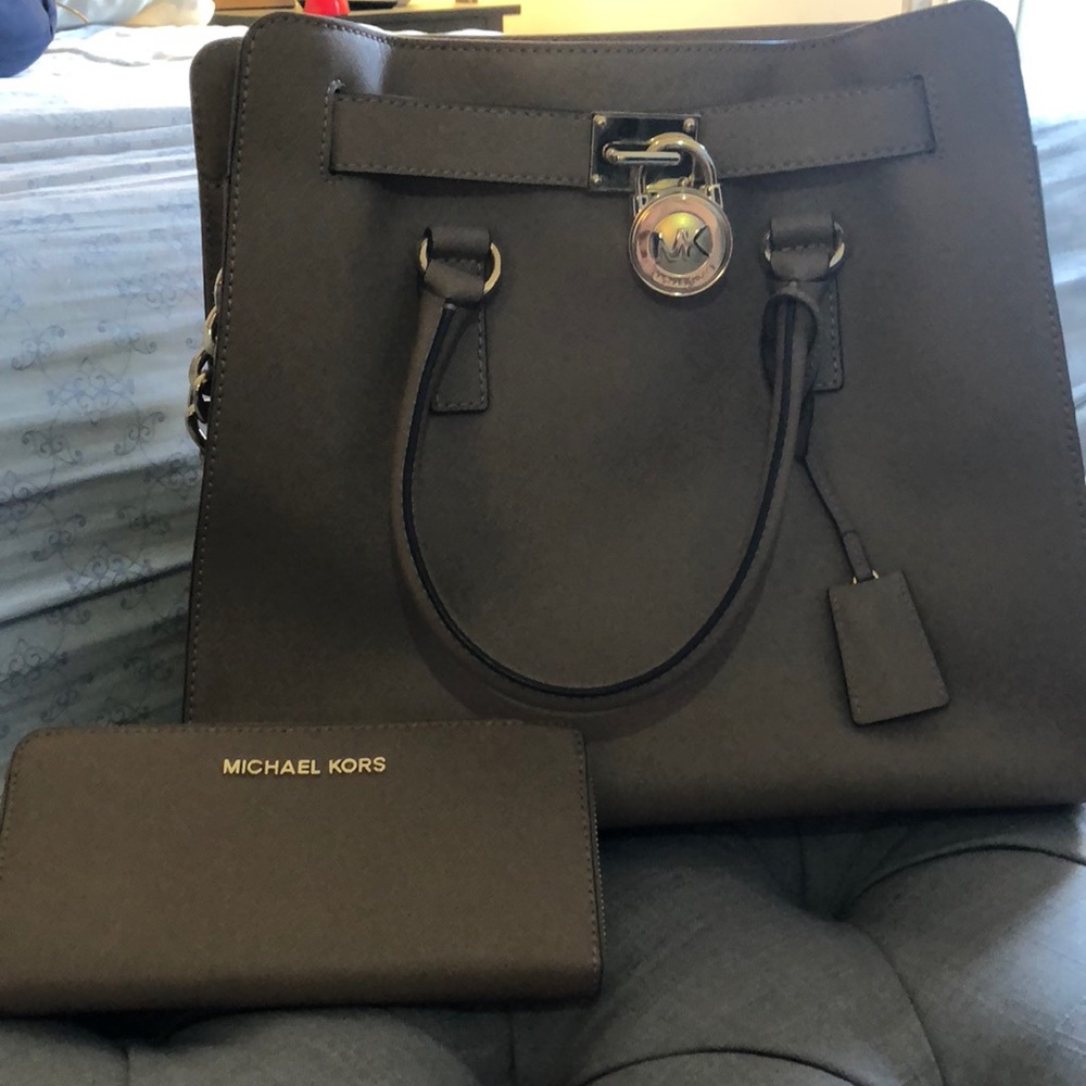 Authentic Michael Kors Bag and matching wallet